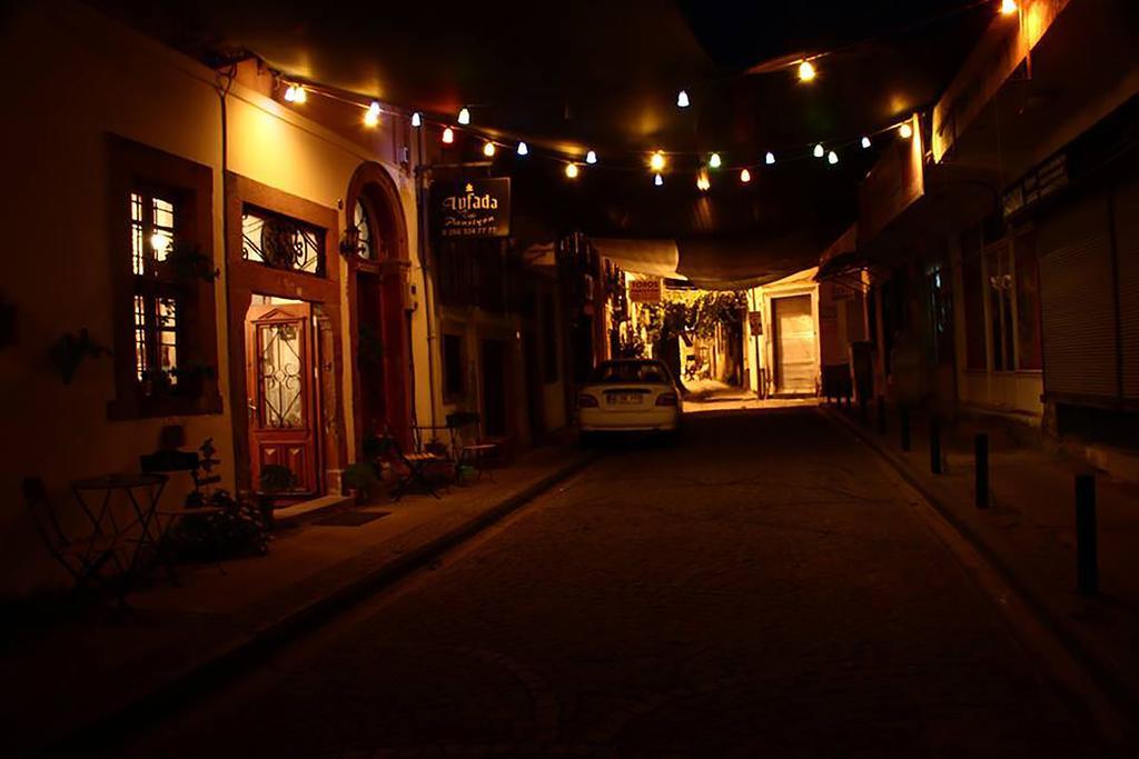 Ayfada Cafe & Pension Ayvalik Bagian luar foto