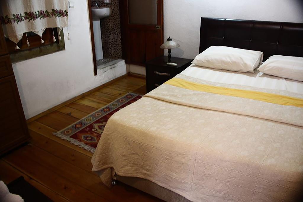 Ayfada Cafe & Pension Ayvalik Ruang foto