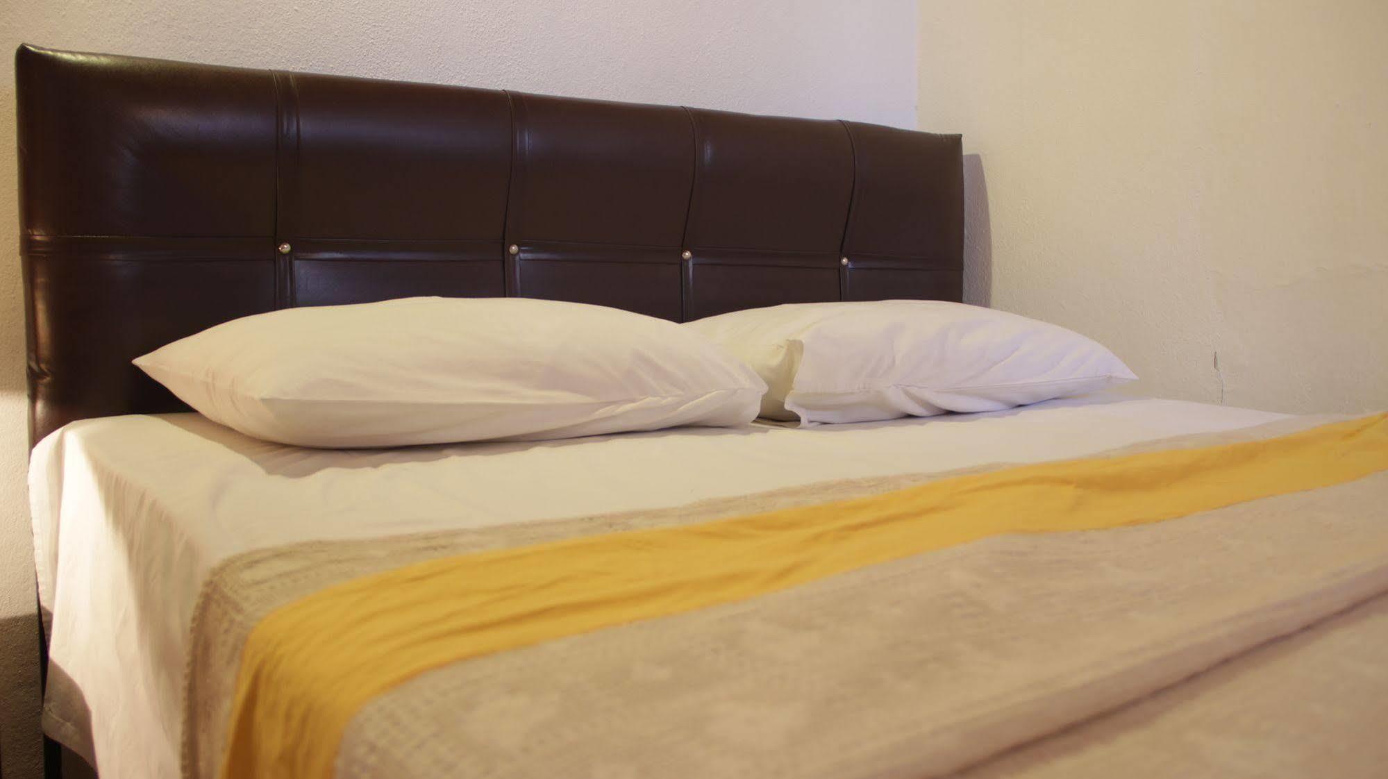 Ayfada Cafe & Pension Ayvalik Bagian luar foto